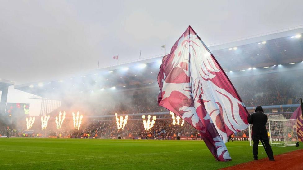 Aston Villa to sue Jamie Carragher over unacceptable insults