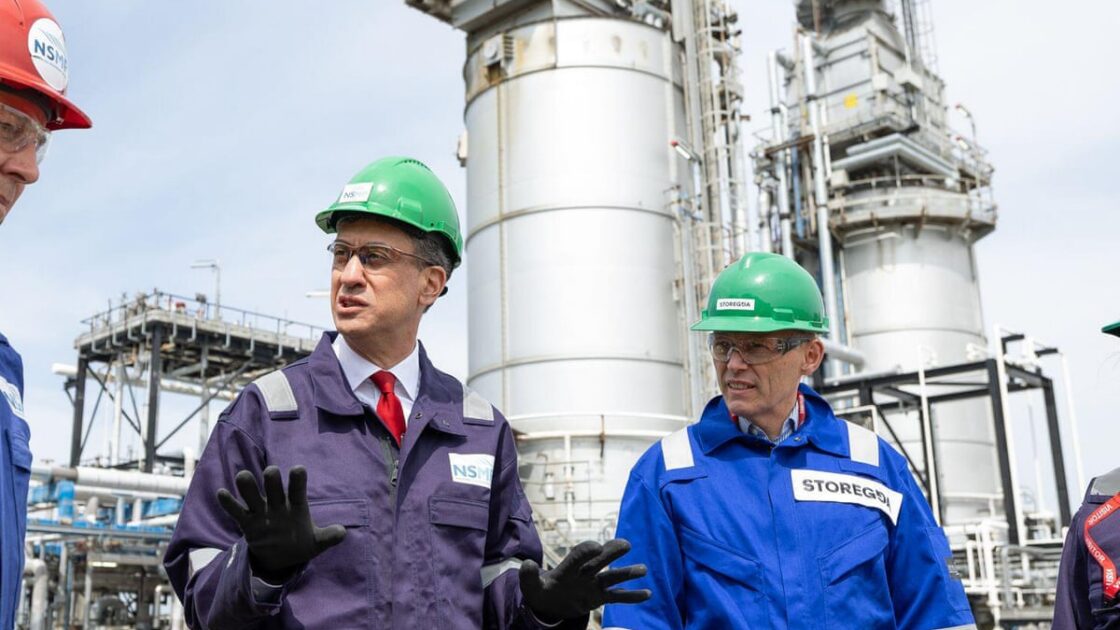 UK Chancellor Urged to Slash Billions in Carbon Capture Funding