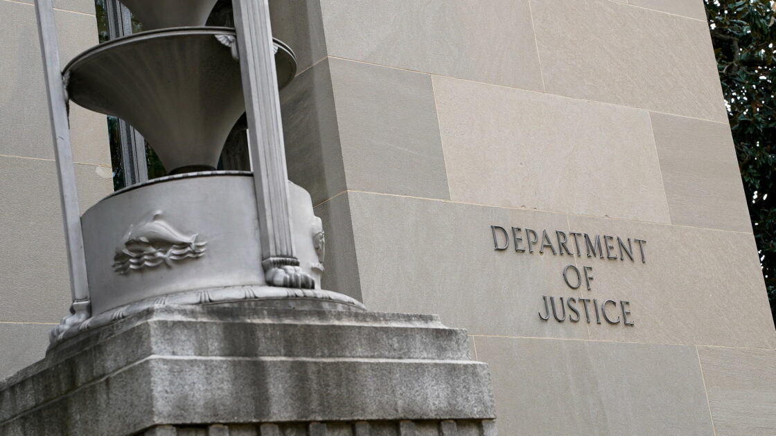 US Jails Two Chinese Nationals for Spying