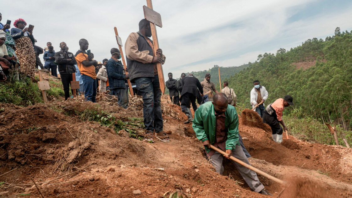 Ebola Death Toll in DR Congo Exceeds 5,000