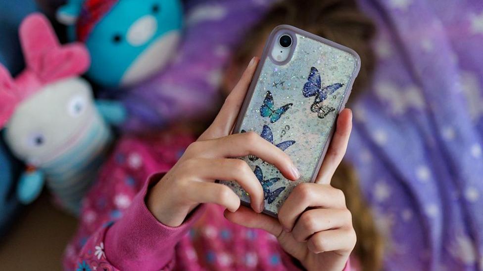 Ofcom Proposes Effective Age Verification for UK Social Media