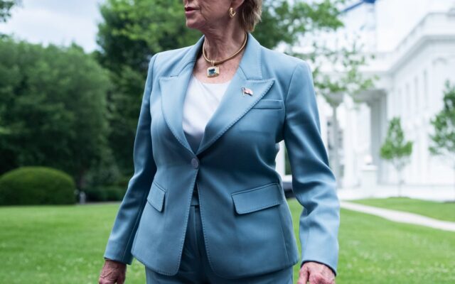 Linda McMahon Plans $43K Office Furniture Purchase