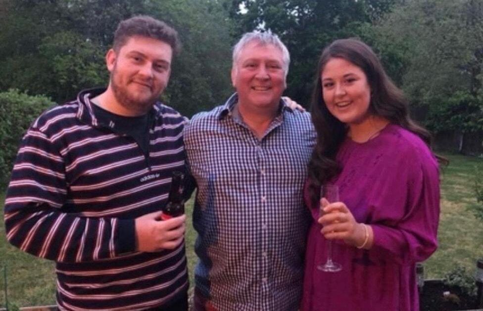 Grieving widow campaigns for better bereavement admin services