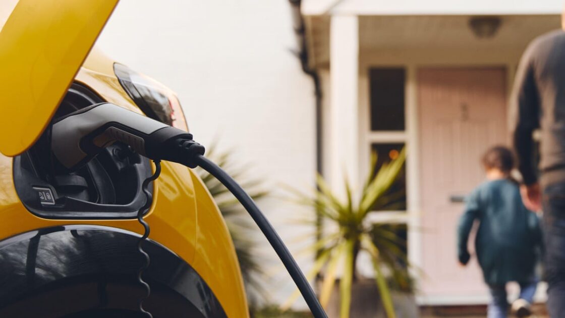 UK Considers V2G Tech Incentives for Electric Vehicles