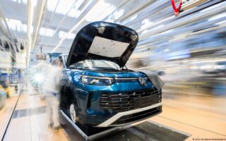 Volkswagen Logs Massive Q3 Loss of €5.86 Billion on Porsche Writedown