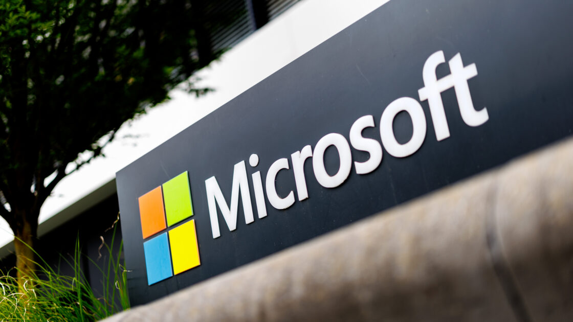 Microsoft Offers Buyouts to 60,000 Staff as AI Rises