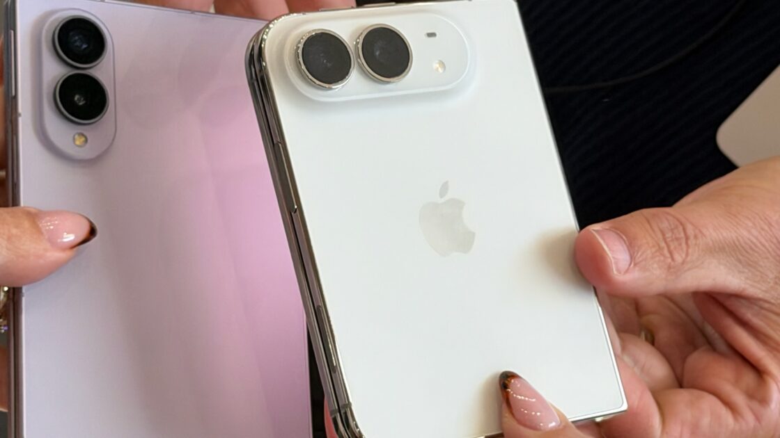Samsung Mocks Apple iPhone Duo With New Galaxy Z Fold 8 Ad