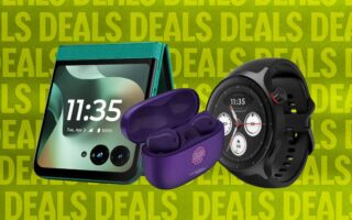 Motorola Offers Free Watch and Earbuds With Razr Purchase