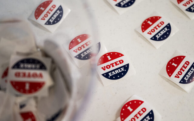 Fake Polls Exposure Threatens US Midterms Integrity