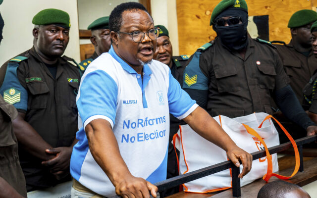 Tanzania jailed opposition leader ends hunger strike after lawyers access