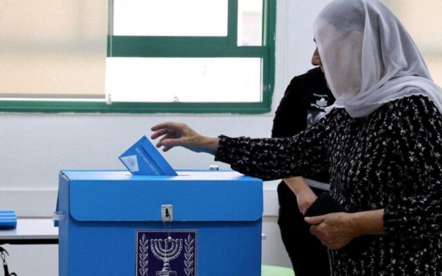 Netanyahu and Eisenkot Face Difficult Paths to Form Majority