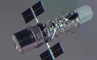 NASA Seeks Commercial Proposals to Rescue Hubble Space Telescope