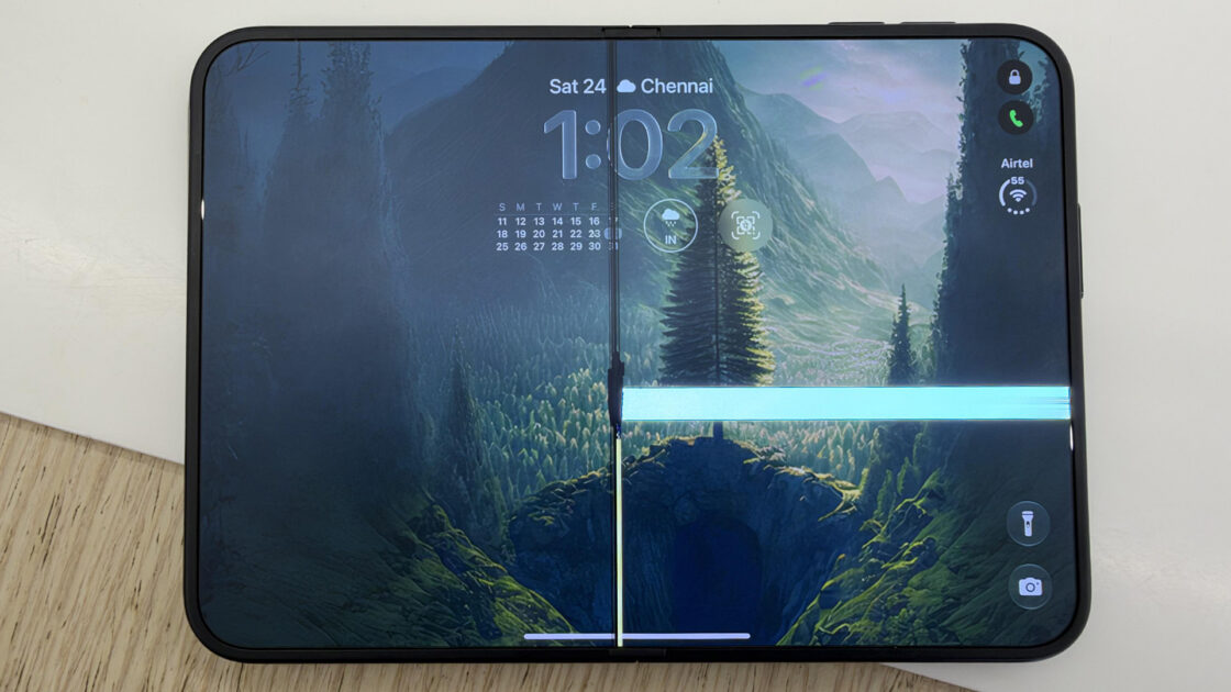 iPhone Duo Screens Failing Early As Apple Cites Small Impact