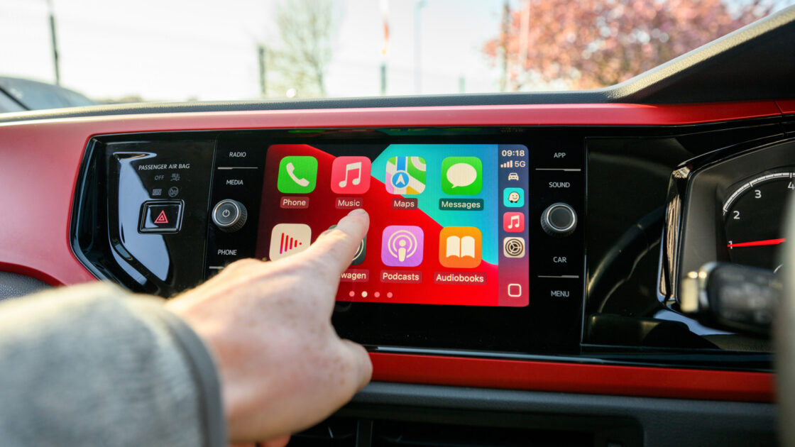 Why Many iPhone Apps Are Missing From Apple CarPlay