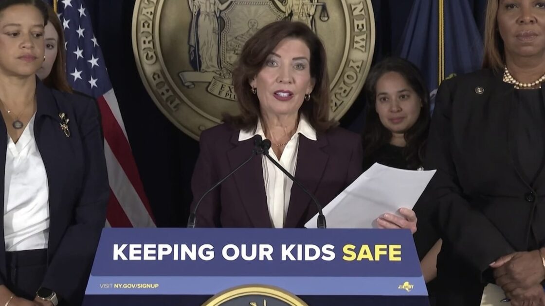 NY Governor Signs Child Safety Law Targeting AI Chatbots