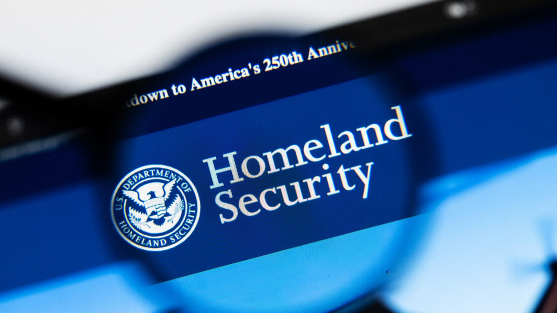 Hackers Leak Data of 41,000 Homeland Security Personnel