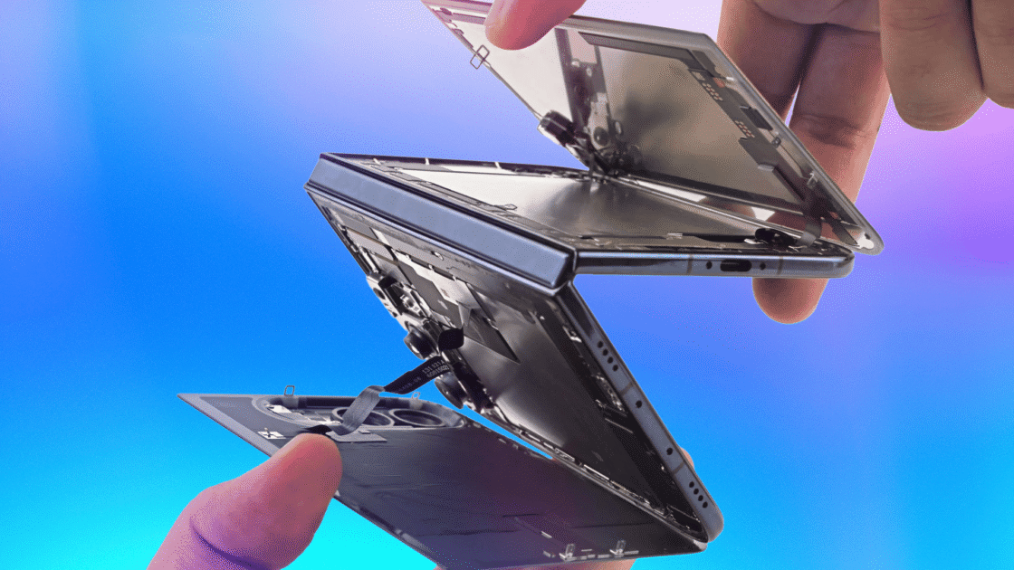 iPhone Duo Screen Flaws and iFixit Teardown Insights