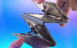 iPhone Duo Screen Flaws and iFixit Teardown Insights