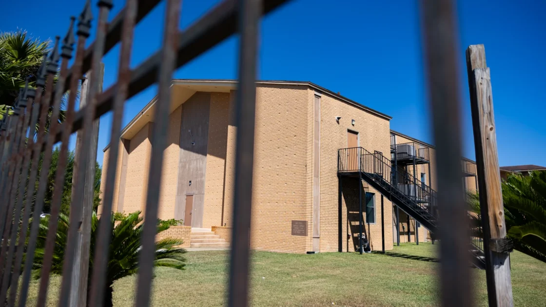 Trump Administration Sends Pregnant Migrant Minors to Texas